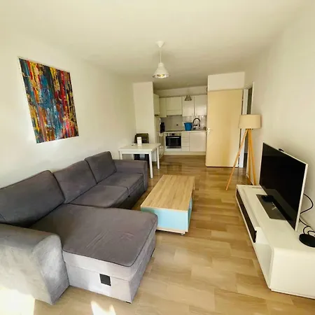 Beach Apartment With Tropical Garden And Mountain View Best Location Menton Buitenkant foto