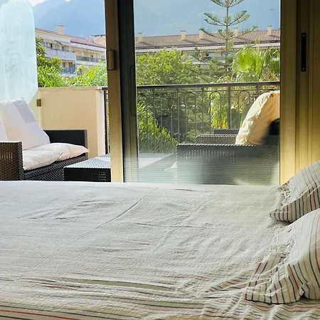 Beach Apartment With Tropical Garden And Mountain View Best Location Menton Buitenkant foto