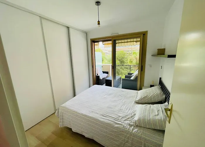 Beach Apartment With Tropical Garden And Mountain View Best Location